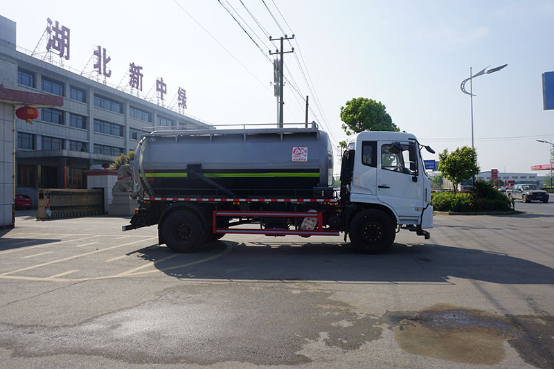 中潔牌XZL5186GXW6型東風吸污車