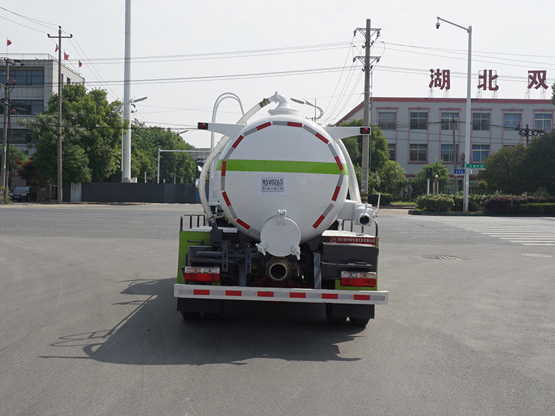 XZL5080GXWBEV型純電動(dòng)吸污車